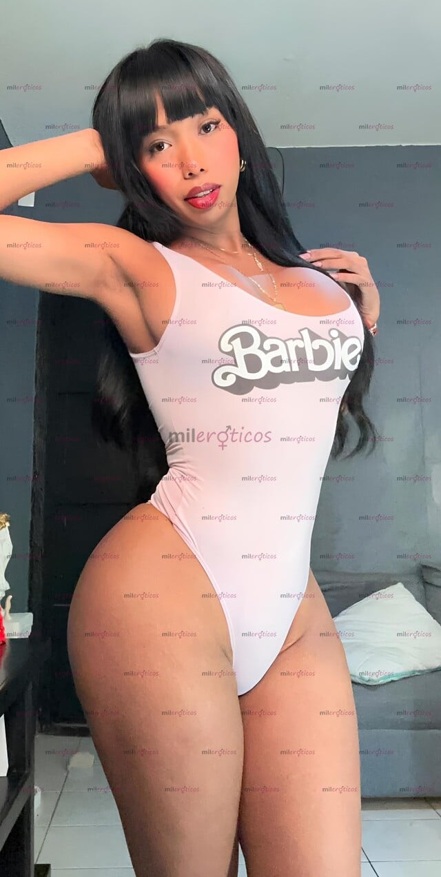 FOTOS DE MORENA MULATA PIEL DE CHOCOLATE ENCANTADORA SEDUCTORA Y DOMINANTE..,.....