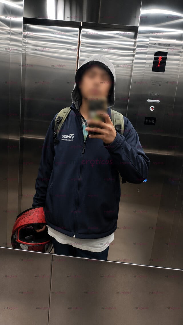 FOTOS DE ACT DOM ESPERANDO A PUTITOS SUMISOS QUE QUIERAN SER HUMILLADOS Y UTILIZADOS