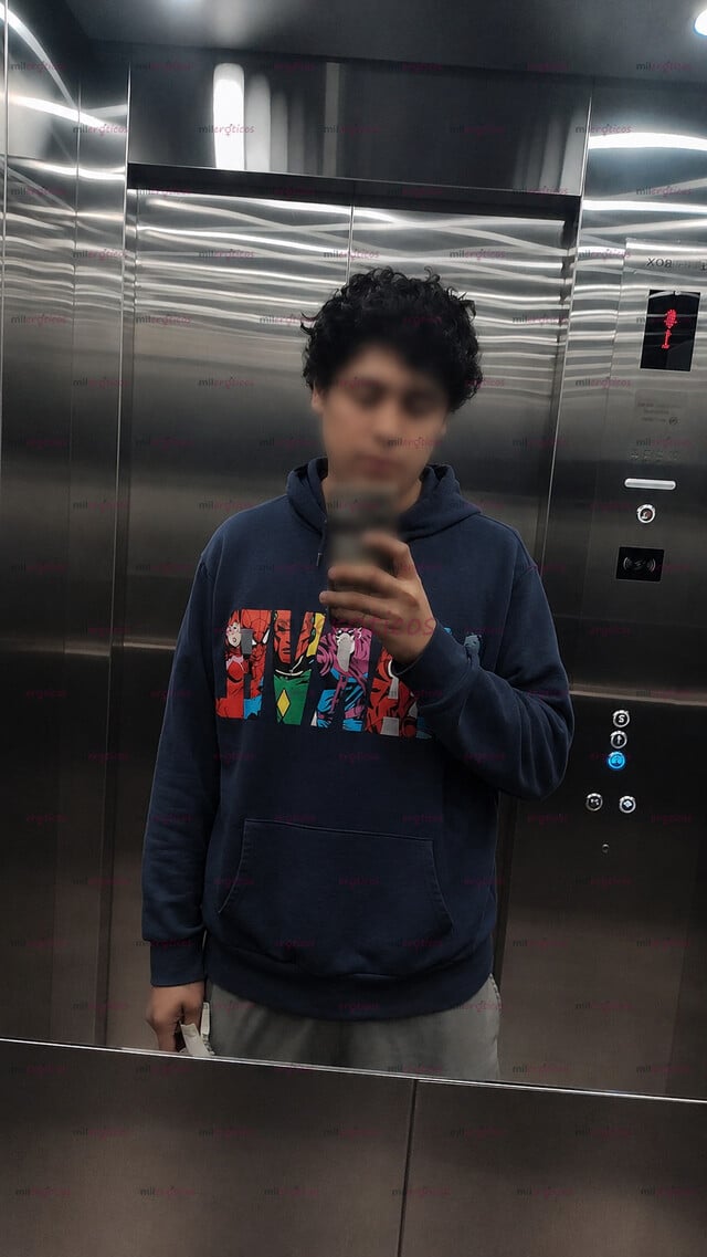 FOTOS DE ACT DOM ESPERANDO A PUTITOS SUMISOS QUE QUIERAN SER HUMILLADOS Y UTILIZADOS