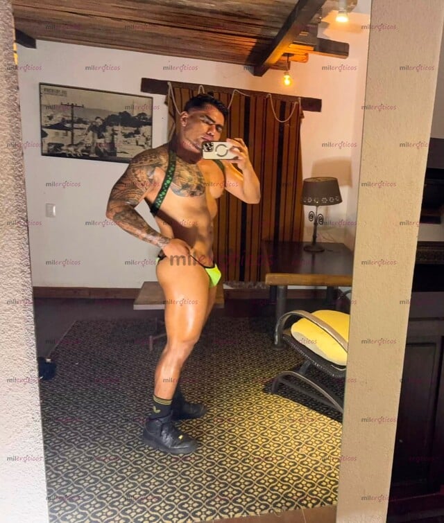 FOTOS DE NO OFERTA NO PROMO ACTIVO VARONIL GUAPO MUSCULOSO LAMPIÑO MACHO PIERNÓN NALGÓN