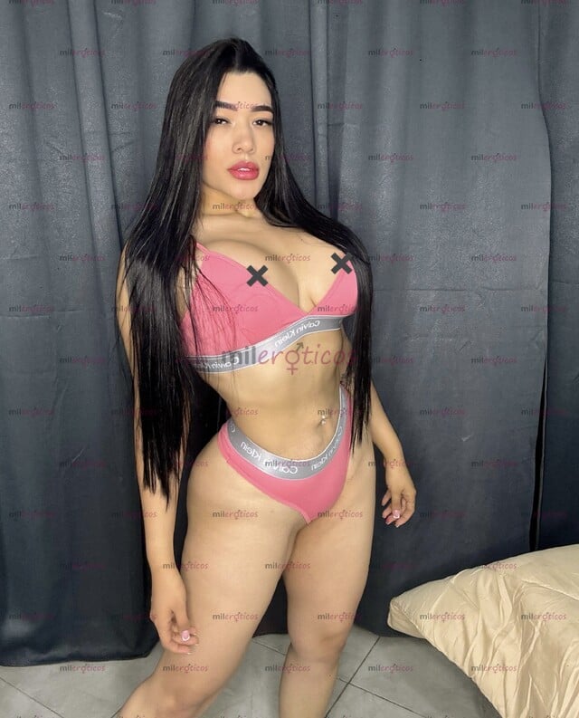 FOTOS DE EXÓTICA EXCLUSIVA VOLUPTUOSA BLANQUITA PELINEGRA