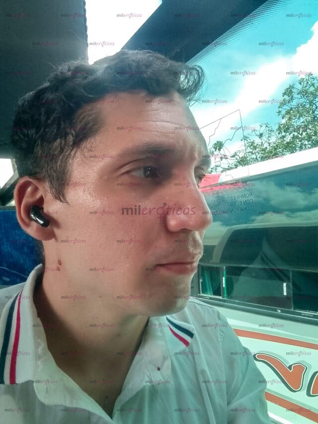 FOTOS DE RODRIGO CASTAÑEDA GIGOLÓ Y ACOMPAÑANTE CON FINAL FELIZ