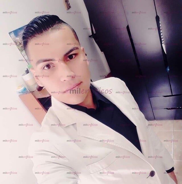 FOTOS DE HOLA MI NOMBRE ES ALAN TENGO 26 AÑOS OFRESCO MIS SERVICIOS