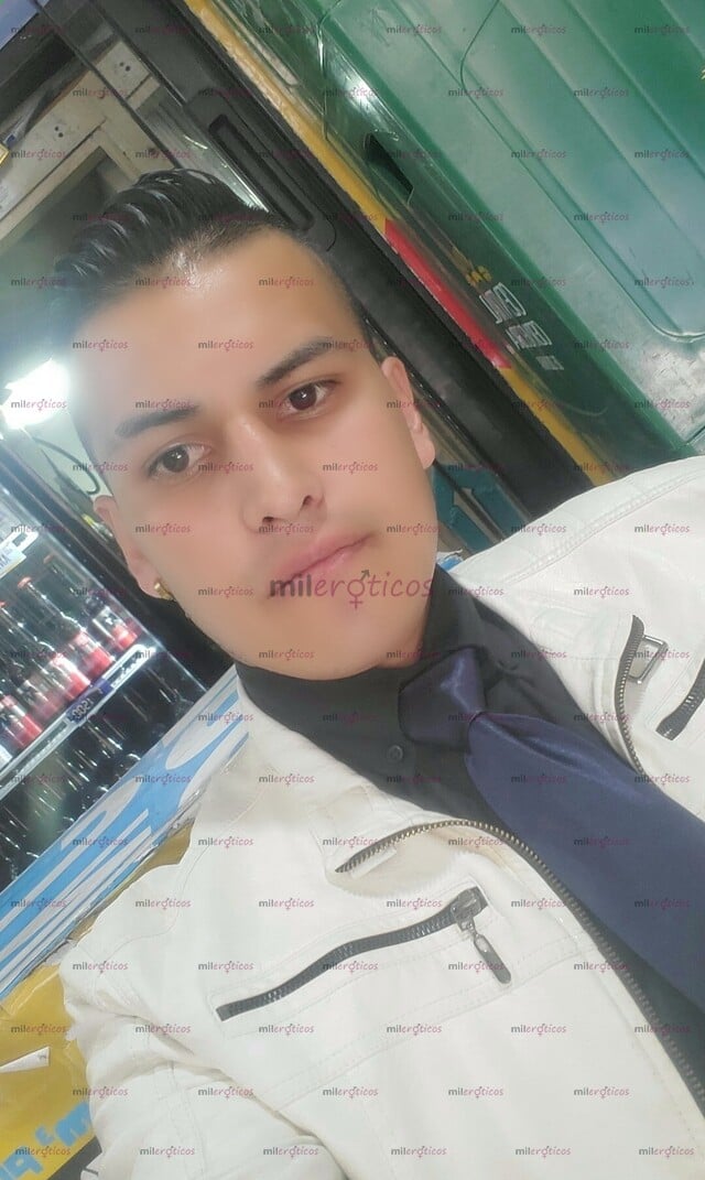 FOTOS DE HOLA MI NOMBRE ES ALAN TENGO 26 AÑOS OFRESCO MIS SERVICIOS