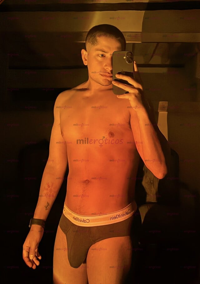 FOTOS DE CHICO ATRACTIVO CALIENTE LISTO PARA COMPLACERTE