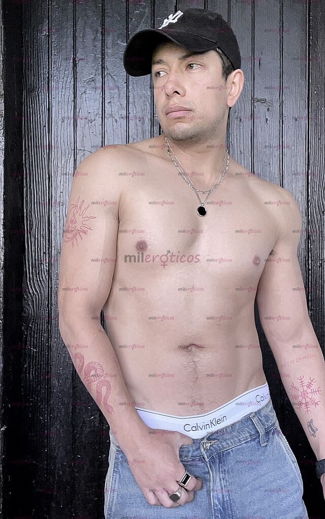 FOTOS DE CHICO ATRACTIVO CALIENTE LISTO PARA COMPLACERTE