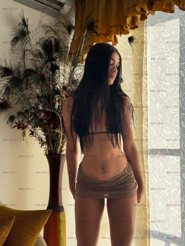 FOTOS DE ALTA NALGONA MUJER DE CUERPO DE BUENA CURVAS AMOR
