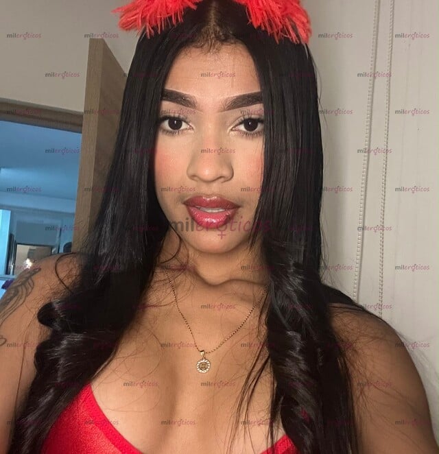 FOTOS DE ALTA NALGONA MUJER DE CUERPO DE BUENA CURVAS AMOR
