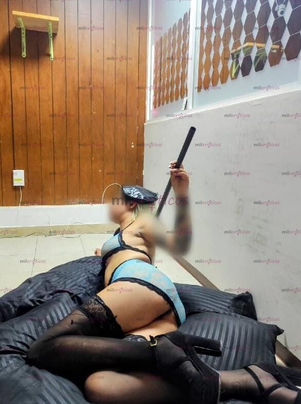 FOTOS DE SOY TU PRINCESITA SUMISA DE 18 AÑOS LA MAS COMPLACIENTE MASAJISTA
