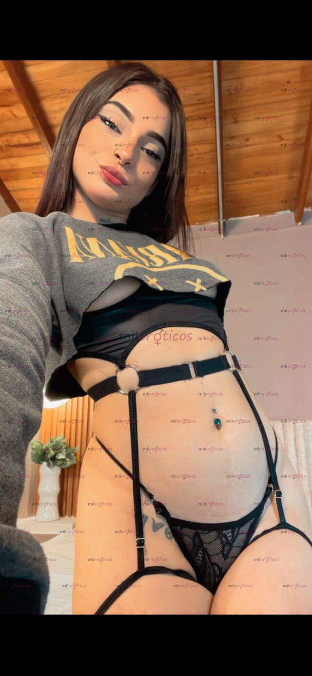 FOTOS DE VALERY HERMOSA Y EXÓTICA LISTA PARA DARTE EL MEJOR SEXO DE TU VIDA