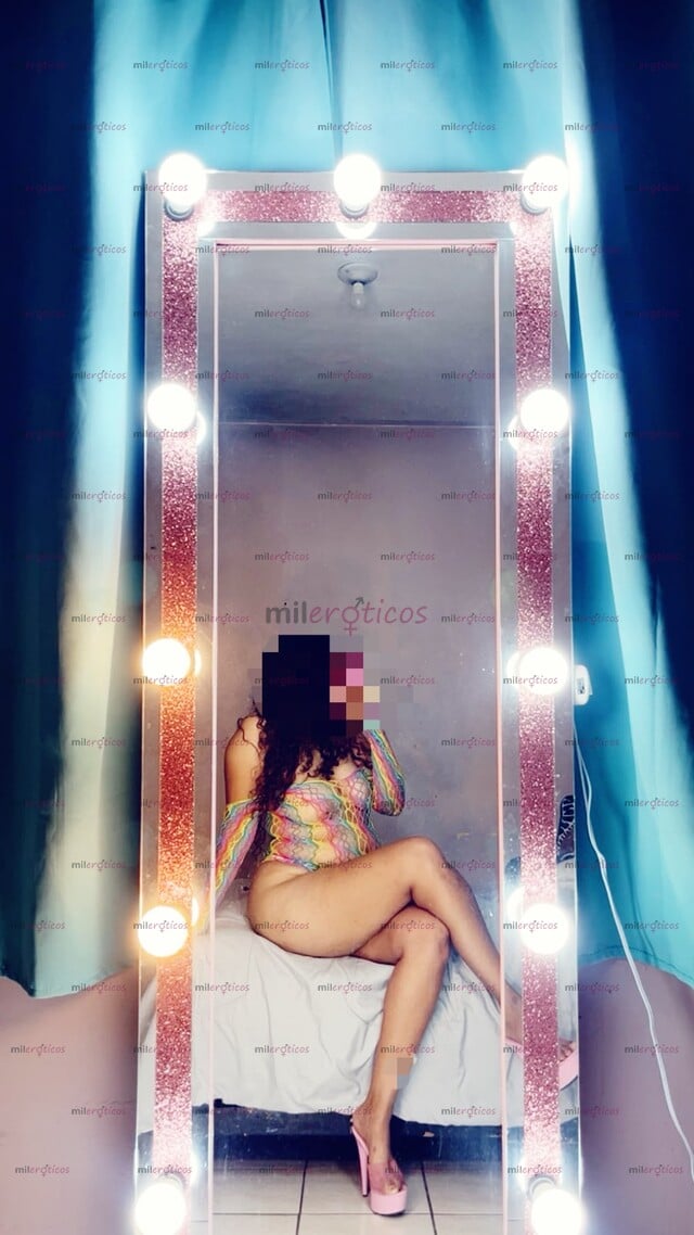FOTOS DE SOY LA MEJOR MILF SENSUAL Y APASIONADA ME LLAMÓ MELANIE