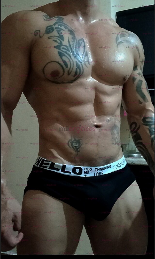 FOTOS DE SOY CUBANO BIEN CALIENTE Y 100 PORCIENTO VARONIL ESTOY AQUÍ PARA ROMPER TU CULI