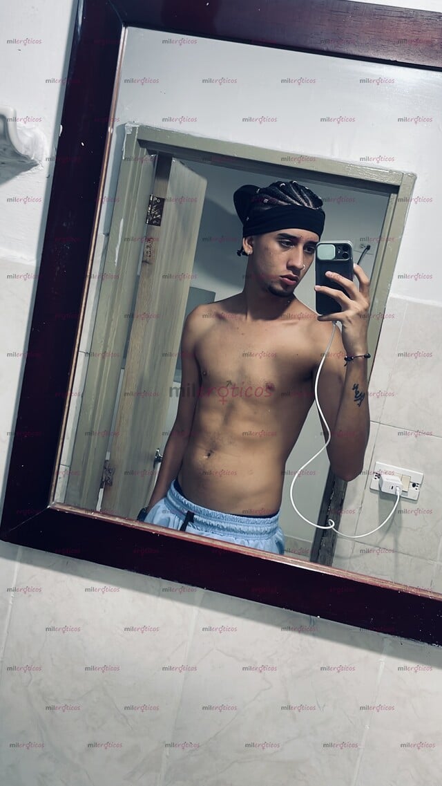 FOTOS DE ME ENCANTA EL SEXO ORAL, DOMINAR, VERGA GRUESA 22 CM REAL. SIN LÍMITES DE PLACER