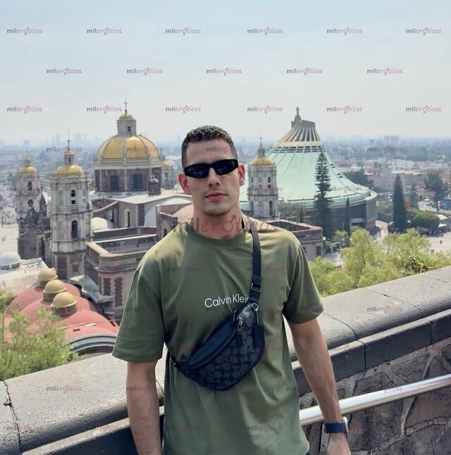 FOTOS DE COLOMBIANO VARONIL CALIENTE Y VERGON POR POCO TIEMPO EN TU CIUDAD.