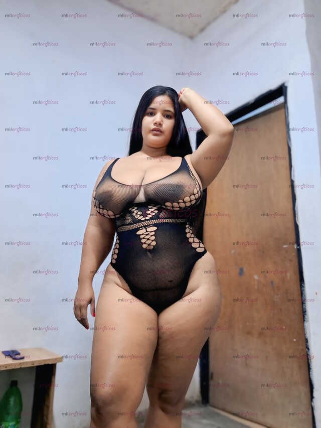 FOTOS DE DESDE 5K MILF TETONA PUTÍSIMA CON SQUIRT Y ANAL CON DEDOS O VIBRADOR