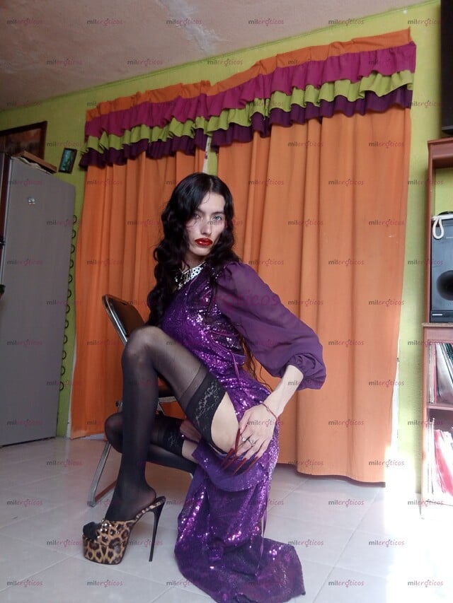FOTOS DE SOY KOTONOHA JEAN KATSURA , TENGO 21 AÑOS SOY COMPLACIENTE Y CUMPLO DESEOS .