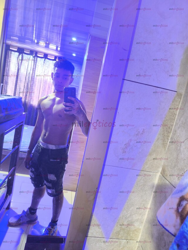 FOTOS DE FULL ERECCIÓN ACTIVO VERGON COSTEÑO CON SITIO LAURELES