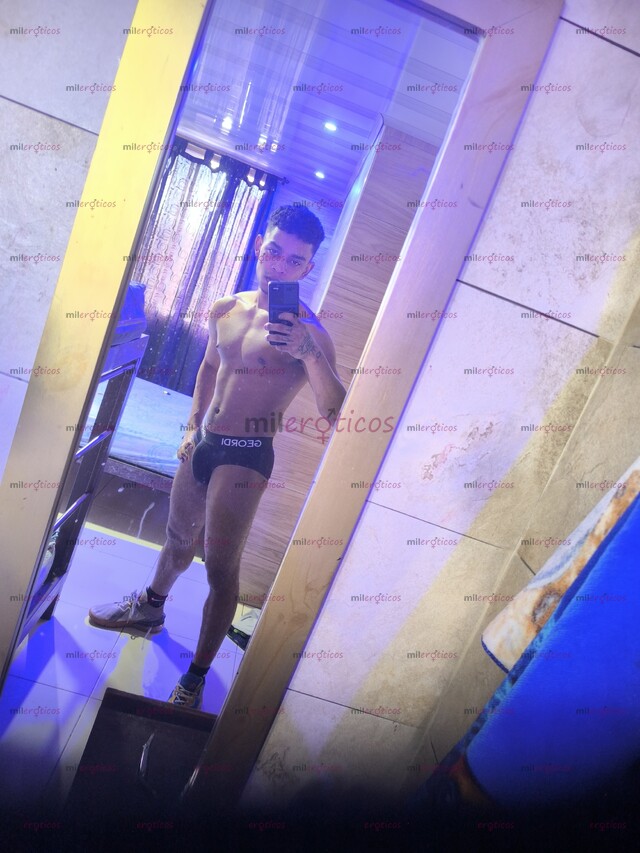 FOTOS DE FULL ERECCIÓN ACTIVO VERGON COSTEÑO CON SITIO LAURELES