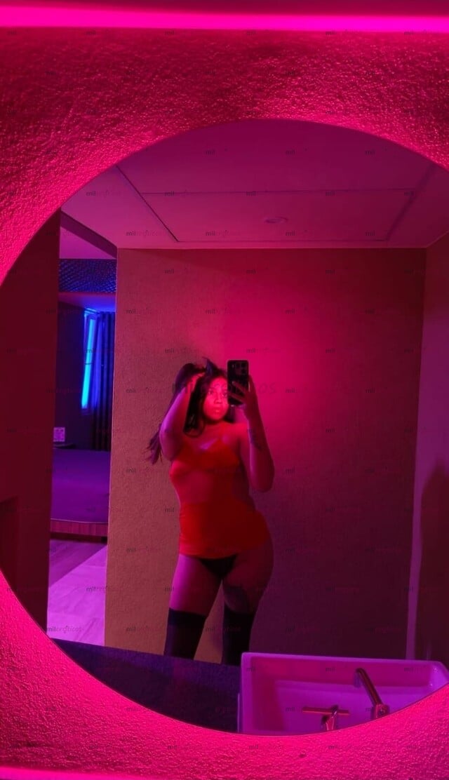 FOTOS DE HOLII, ME PRESENTO SOY LILY. SOY UNA CHICA MUY AGRADABLE, CON UN TRATO MUY RICO