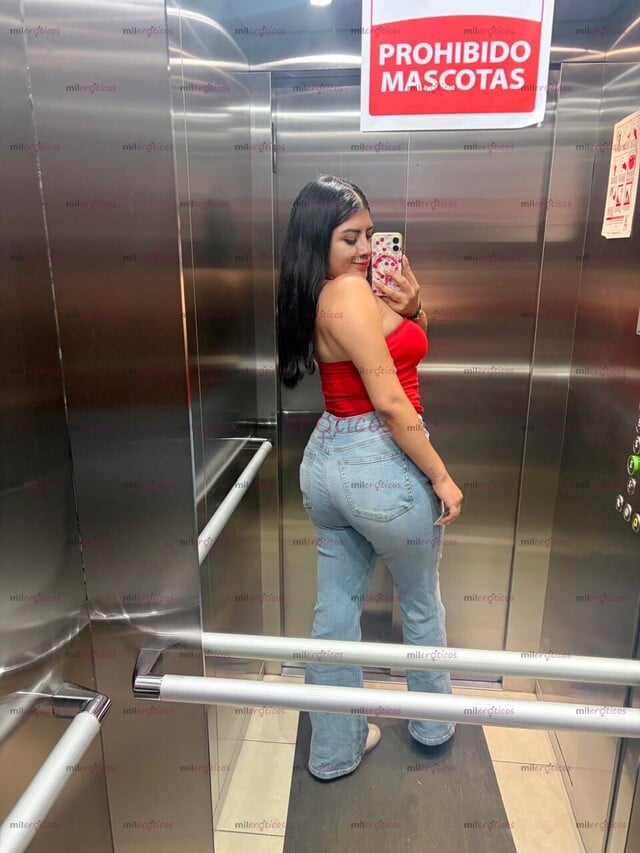 FOTOS DE HERMOSA CHICA DE VISITA EN PLAYA DISPONIBLE PARA TI !CONTACTAME!
