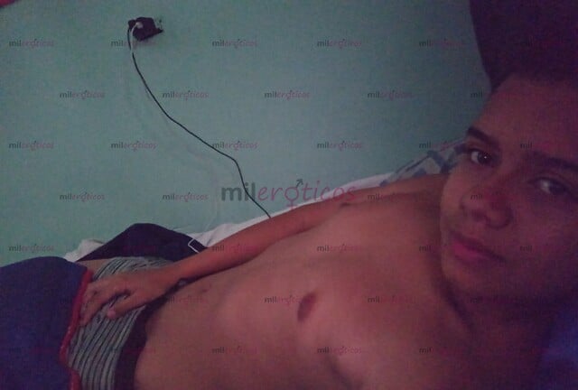FOTOS DE SOY VERSÁTIL TRAGÓN LECHERO COMPLACIENTE ME ACOMODO A TODO