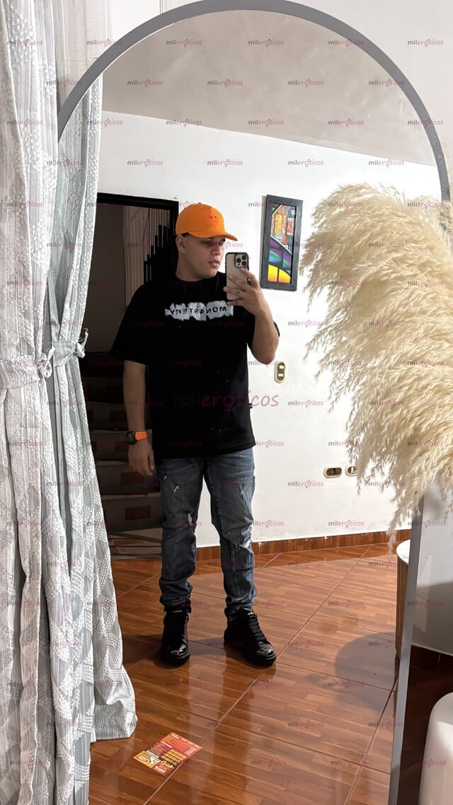 FOTOS DE HOLA, SOY UN CHICO HETERO FLEXIBLE NUEVO EN LA APP, ESTOY DISPONIBLE!!
