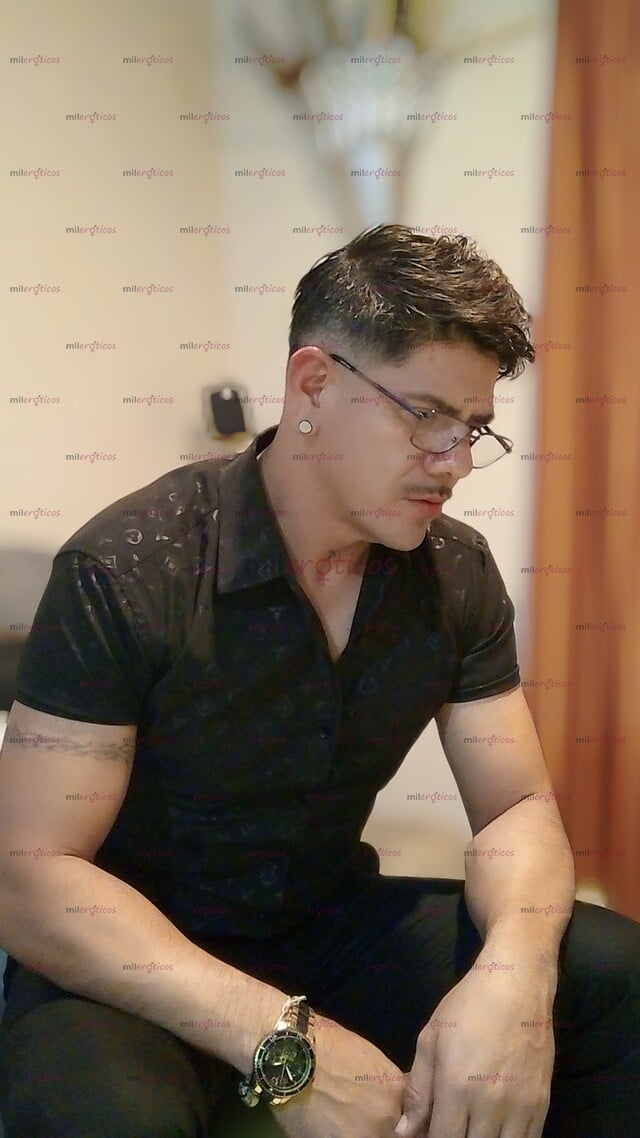 FOTOS DE HOMBRE MADURO ACTIVO SEXY ATRACTIVO POTENTE Y VARONIL