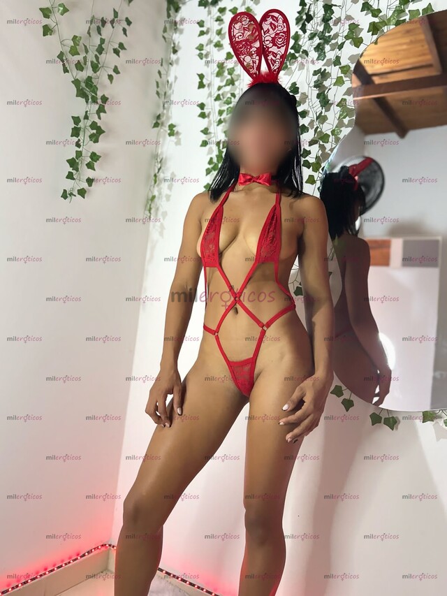 FOTOS DE COSTEÑITA DELGADA DE 19 AÑOS EL PLACER DE LA DISCRECIÓN CON APTO PRIVADO