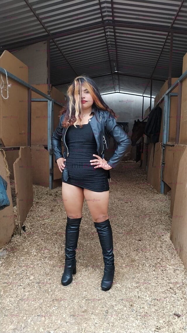 FOTOS DE COQUETA 18 AÑOS APRETADITA SEXY CARA ANGELICAL,SÚPER CALIENTE QUIERO LECHE