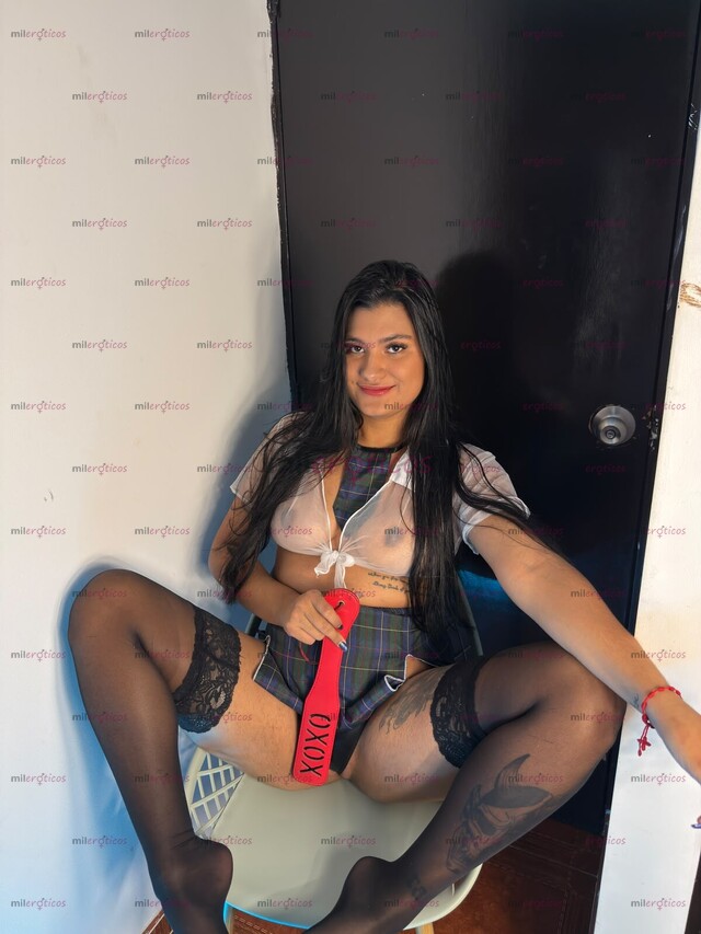 FOTOS DE DELICIOSA NENA DISPUESTA A TODO PARA SACARTE TODA LA LECHE