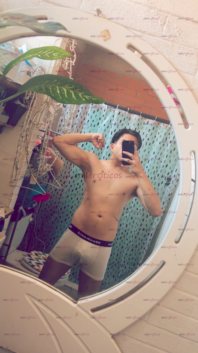 FOTOS DE ESTOY EN UN HOTEL DE CUAUTITLÁN Y ESTOY MUY CALIENTE CUALQUIER SERVICIO GRATIS