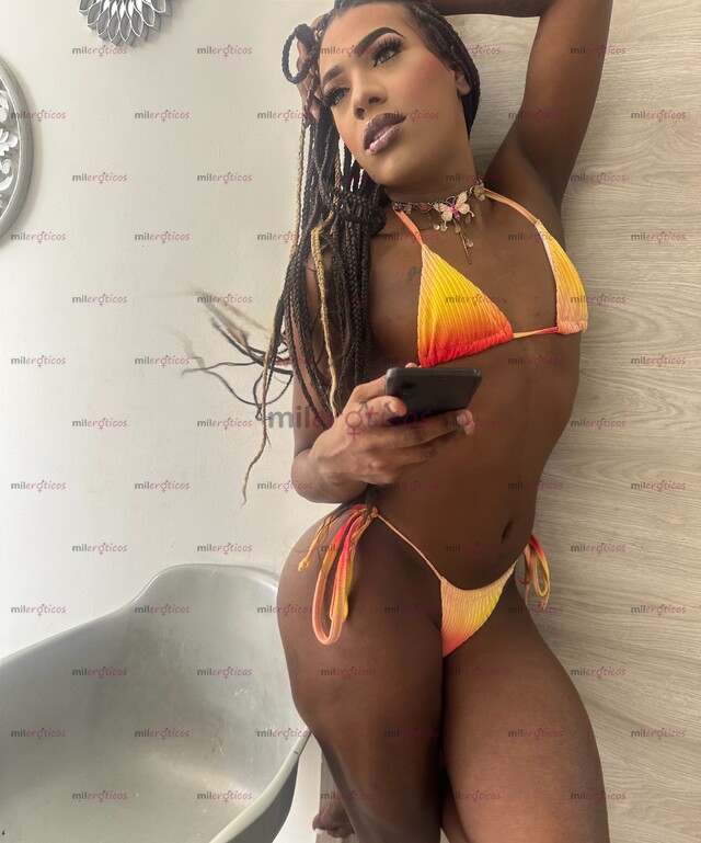 FOTOS DE 50K SEXY MORENA HERMOSA DALLANA DIOSA DE EBANO