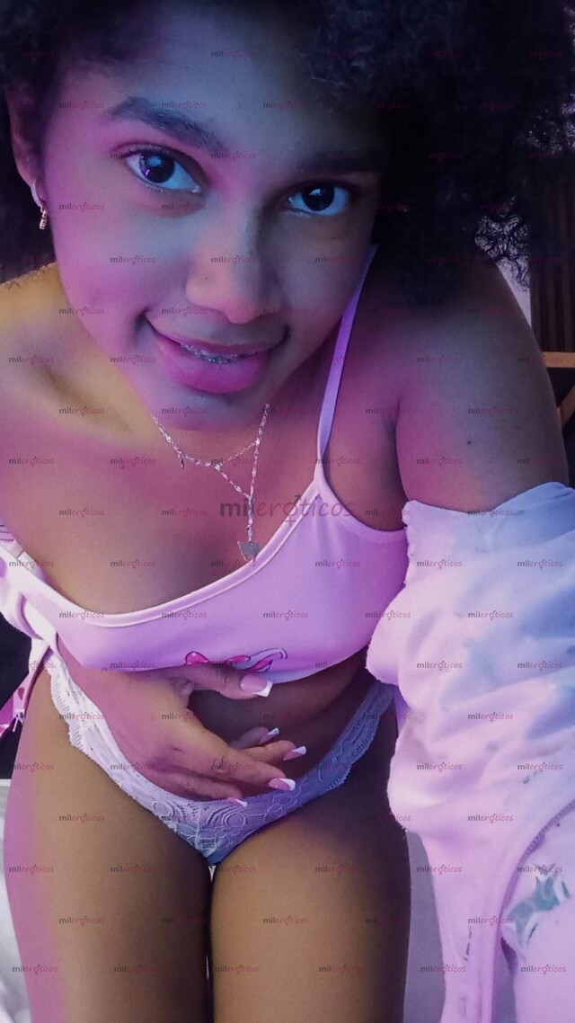 FOTOS DE KATY, MORENA DELGADA CON RICAS NALGAS Y PERSONALIDAD ENCANTADORA