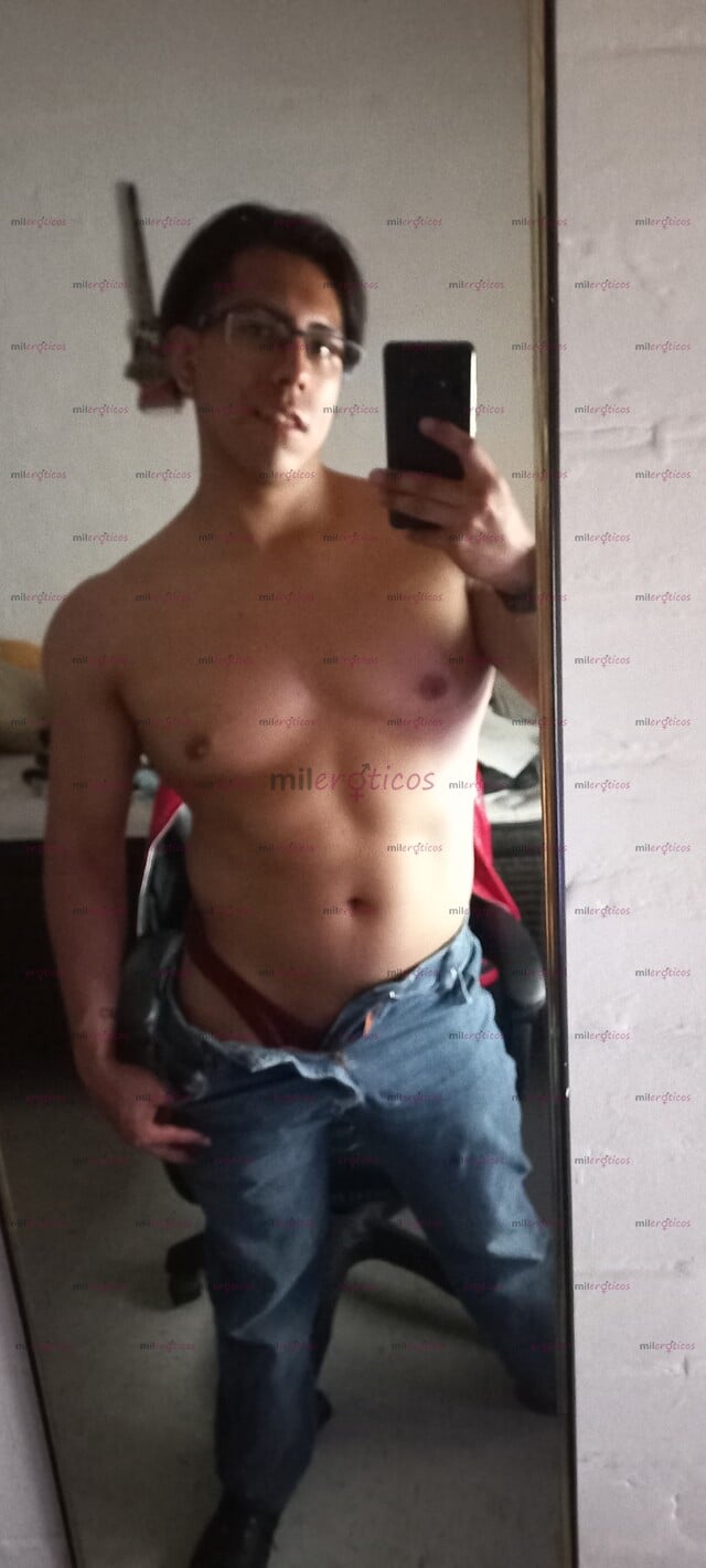 FOTOS DE ADONIS O ADONIX. TU FITNESS MODEL Y JUGUETE PERSONAL