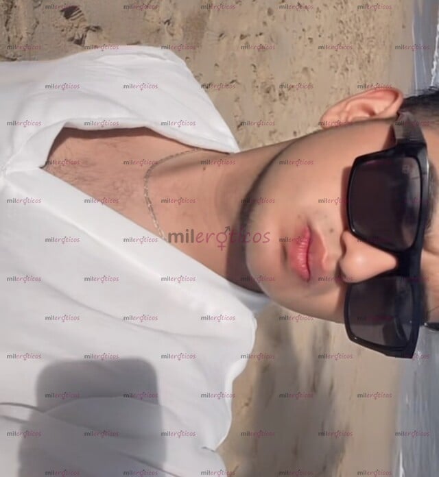 FOTOS DE HOLA MI NOMBRE ES ISA TENGO 18 AÑOS SOY UN CHICO NALGÓN, PIERNUDO SÚPER DISCRETO