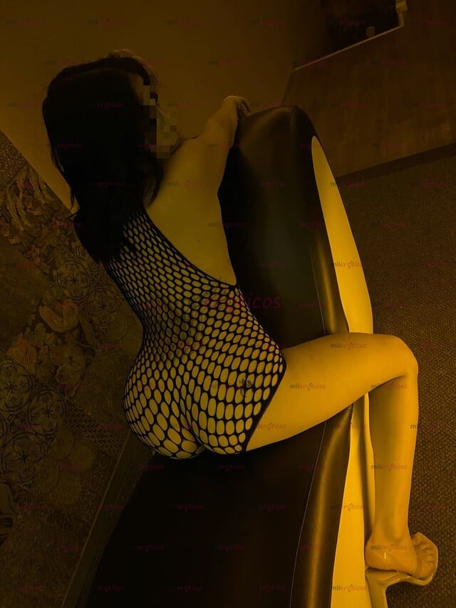 FOTOS DE HOLA SOY TOKIO TENGO 21 AÑOS Y SOY UNA CACHORRITA MUY CLIENTE
