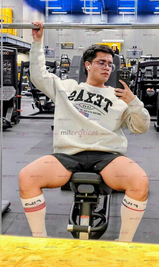 FOTOS DE GUAPO HOMBRE FITNESS 24 7 INTER MUY CALIENTE Y ENTRON BUSCANDO COMPLACERTE PAPI