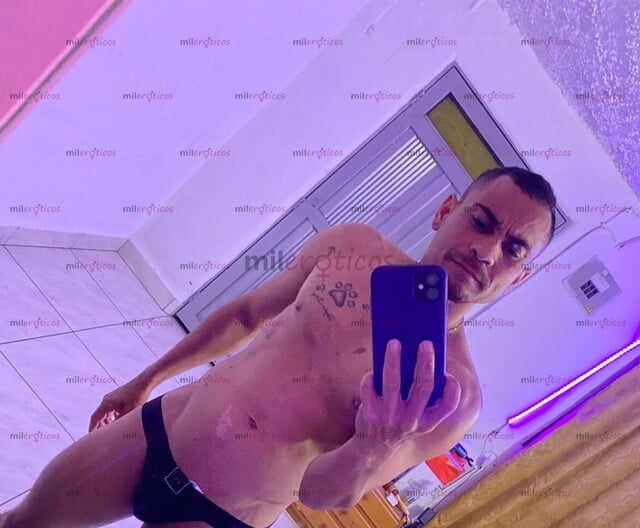 FOTOS DE FLACO GEY BUSCANDO DIVERSIÓN, VEN A A DISFRUTAR CONMIGO!!