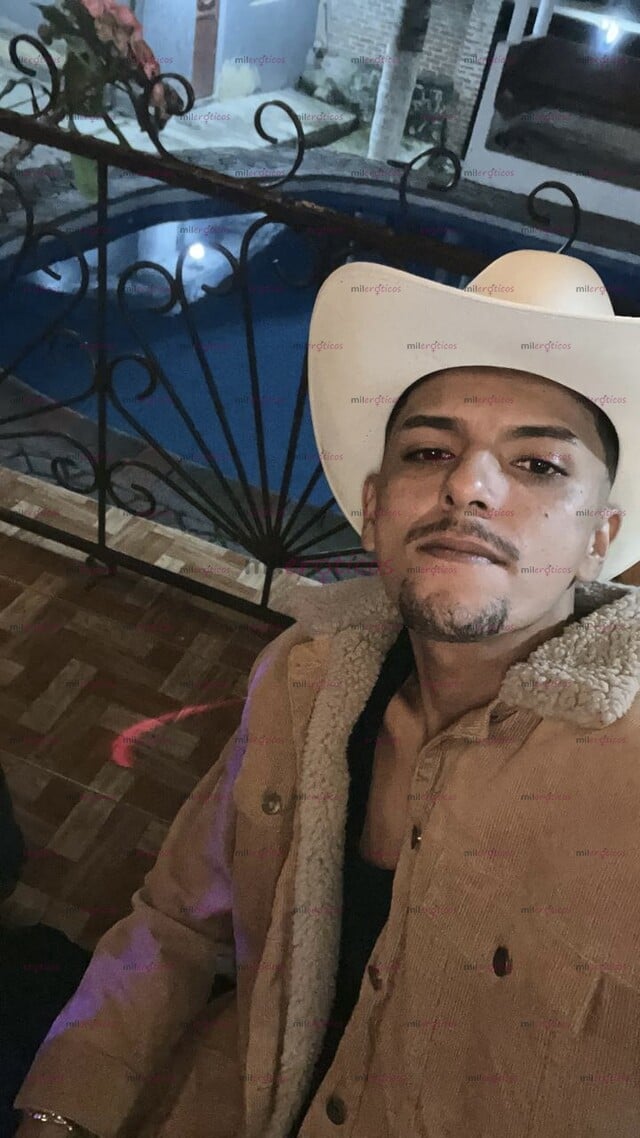 FOTOS DE UN NUEVO CHACAL DE VISITA EN TU CIUDAD QUÉ TAL? QUE SE HACE POR ACA