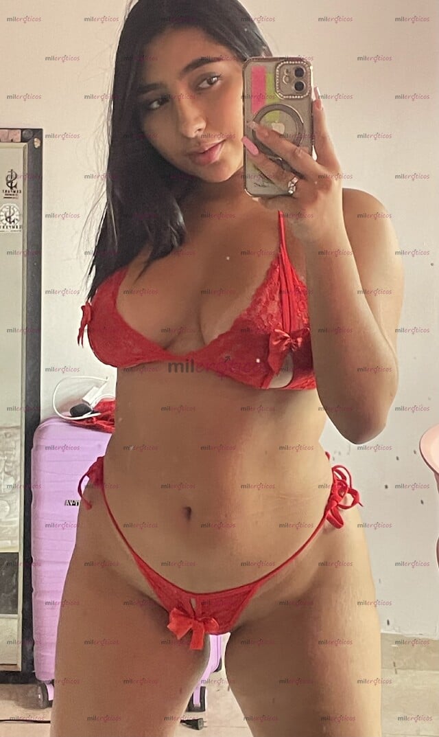 FOTOS DE SKARLET BELLEZA, ENCANTO Y CONEXIÓN REAL