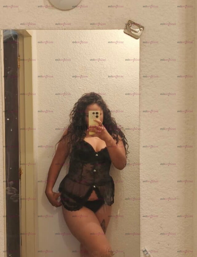 FOTOS DE SOY UNA MORENITA NINFOMANA TENGO 24 AÑOS