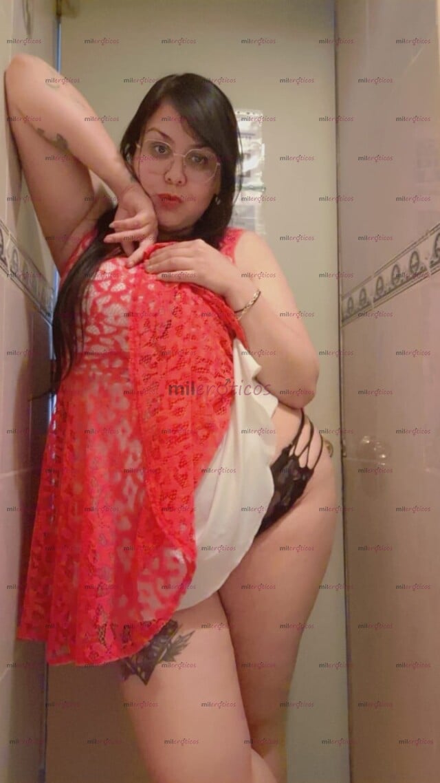 FOTOS DE CURVY LINDA Y MUY HOT, COMPLACIENTE Y CON MUCHAS GANAS DE CUMPLIRTE TUS FANTASÍA
