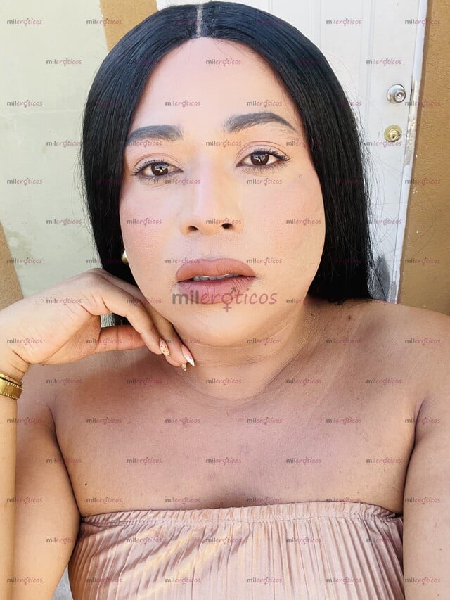 FOTOS DE LEEEEYMIIII UNA CHICA TRANS SENCILLA LISTA PARA USTED