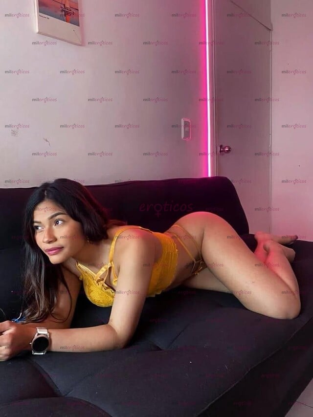 FOTOS DE CAMILA UNA HERMOSA FLACA DE CURVAS MARAVILLOSAS