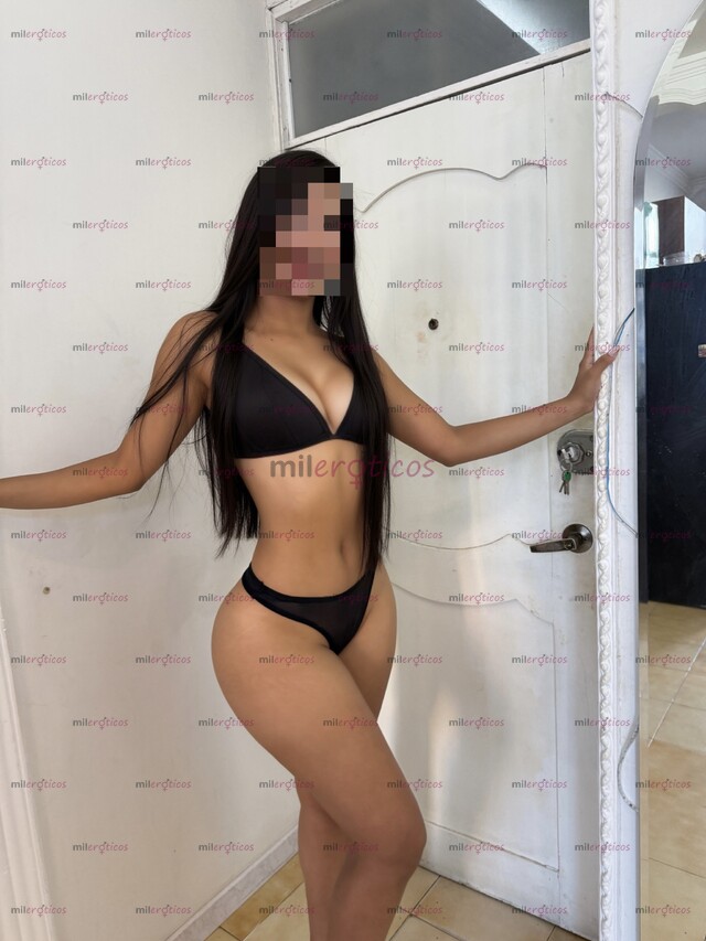 FOTOS DE PAISITA BLANQUITA ,PELINEGRA BIEN DELGADA CULONA Y TETONA LORENA PAISITA