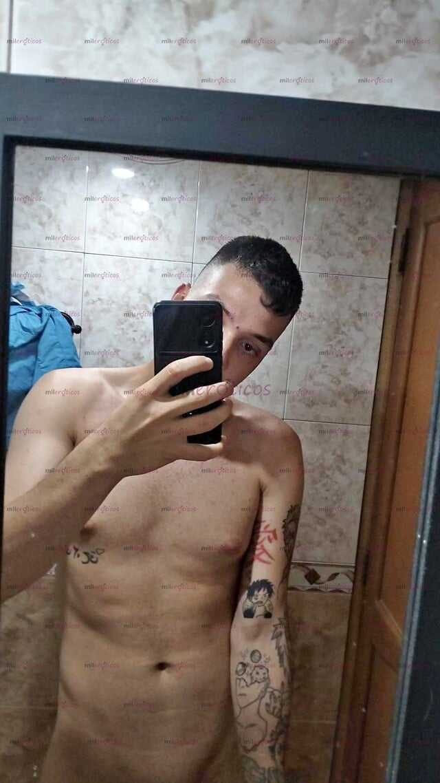 FOTOS DE HOLA SOY UN CHICO VERSÁTIL CON GANAS DE LLENAR TU MÁS RICAS FANTASÍAS