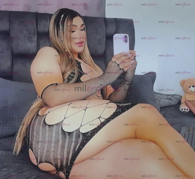 FOTOS DE NUEVA AQUÍ , LINDA FEMENINA CUERPO CURVY LISTA PARA COMPLACERTE