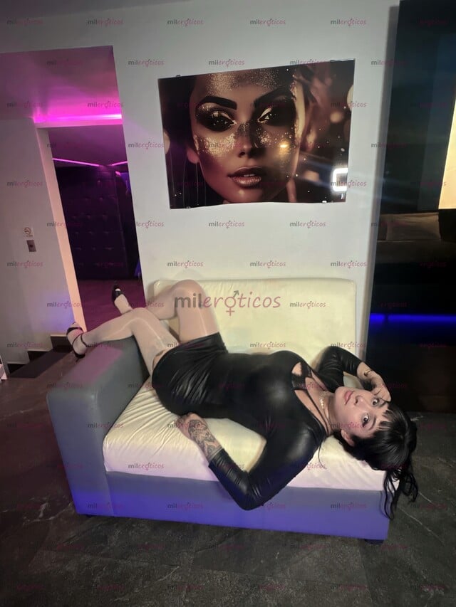 FOTOS DE HOLA PAPI, SOLO QUIERO HACERTE DISFRUTAR Y DARTE MUCHO PLACER. SOY ÁFRI.