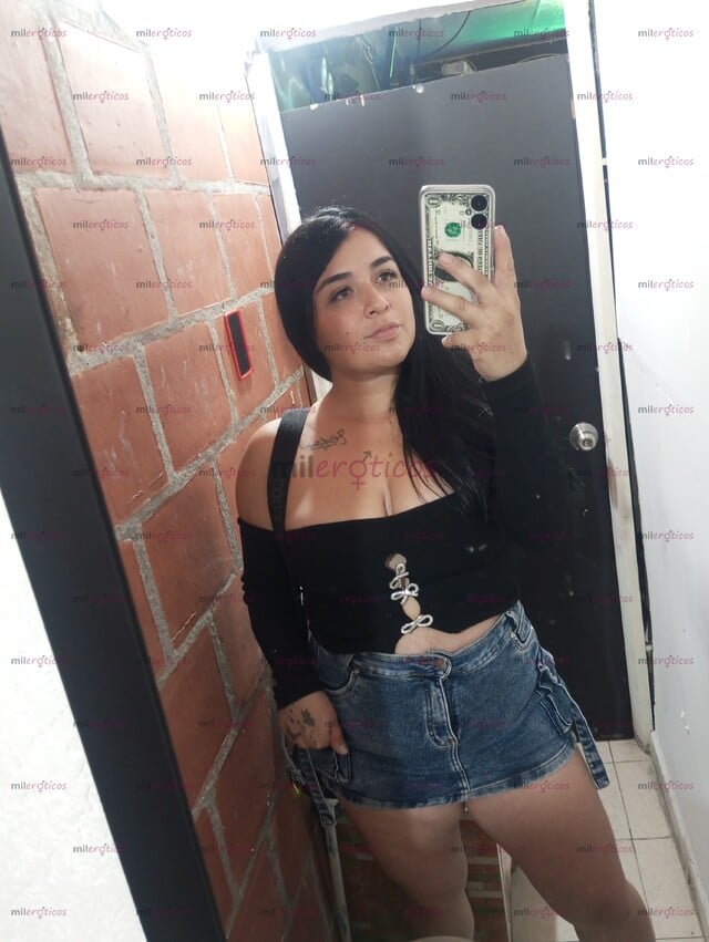 FOTOS DE GORDITA,BAJITA, BUSCA COMPLACERTE UN RATO