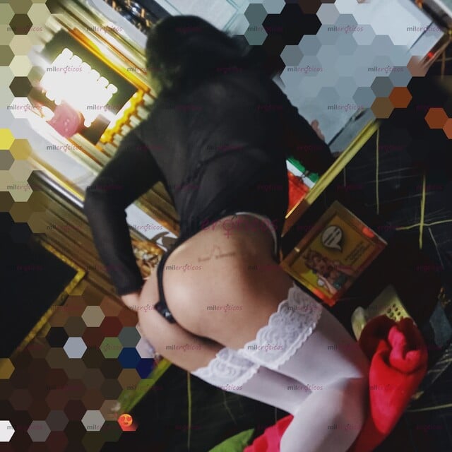 FOTOS DE KARLY LLEGÓ PARA COMPLACERTE Y DE MENTE ABIERTA VEN Y DAME DUROOO